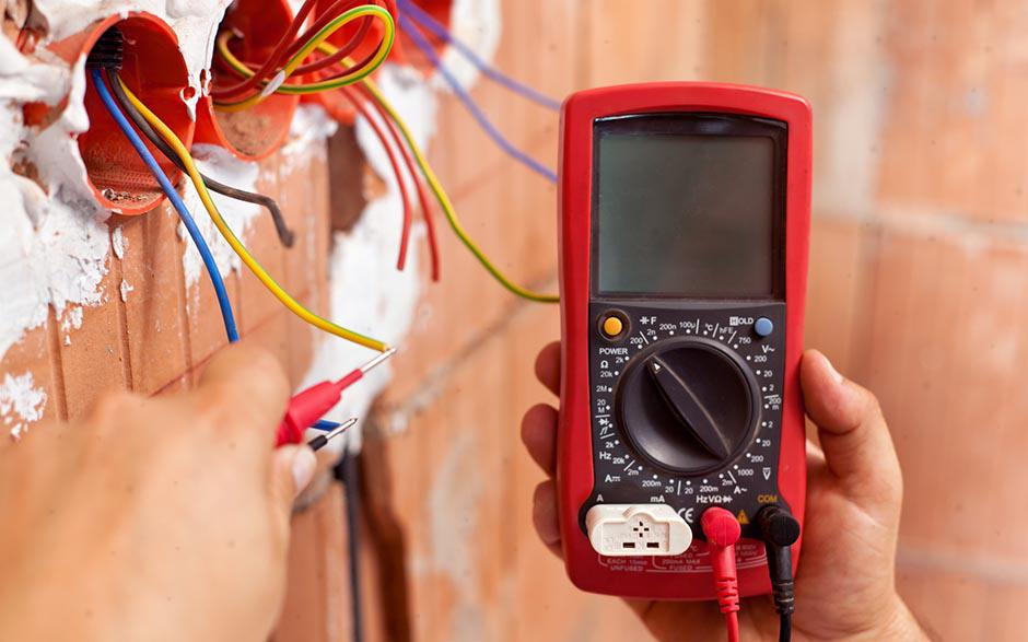 électricien de maintenance Menucourt